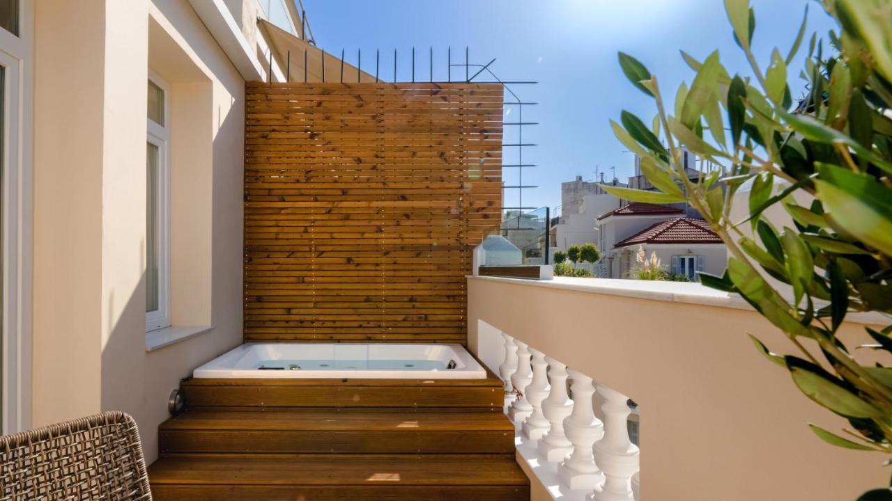 Junior Suite Outdoor Jacuzzi