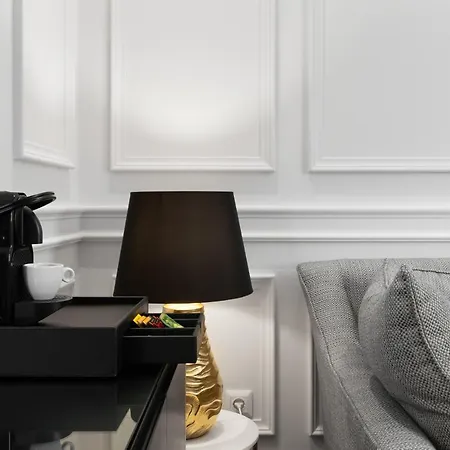 Praxitelous Luxury Suites-3